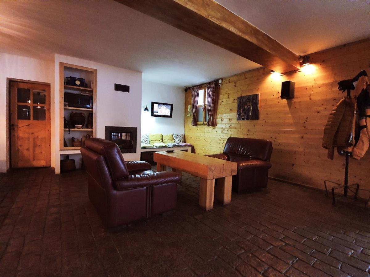 Villa Swiss Săcele Екстериор снимка