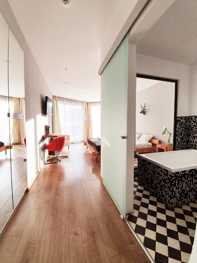Villa Swiss Săcele Екстериор снимка